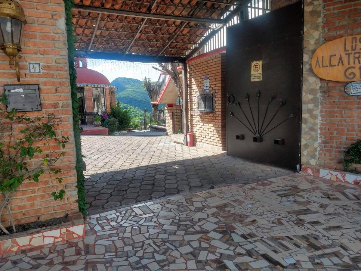 Hotel Alcatraces El Pueblito  Exteriér fotografie