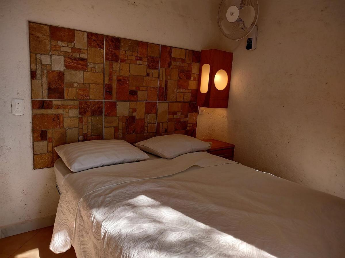 Hotel Alcatraces El Pueblito  Exteriér fotografie